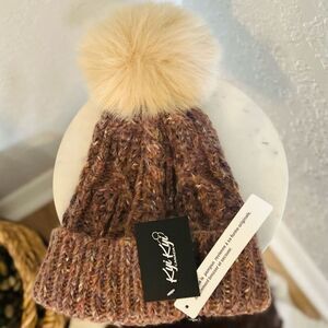 KYI KYI Faux Fur Pompom Classic Wool Beanie Hat, Natural/Cream, One Size, NWT